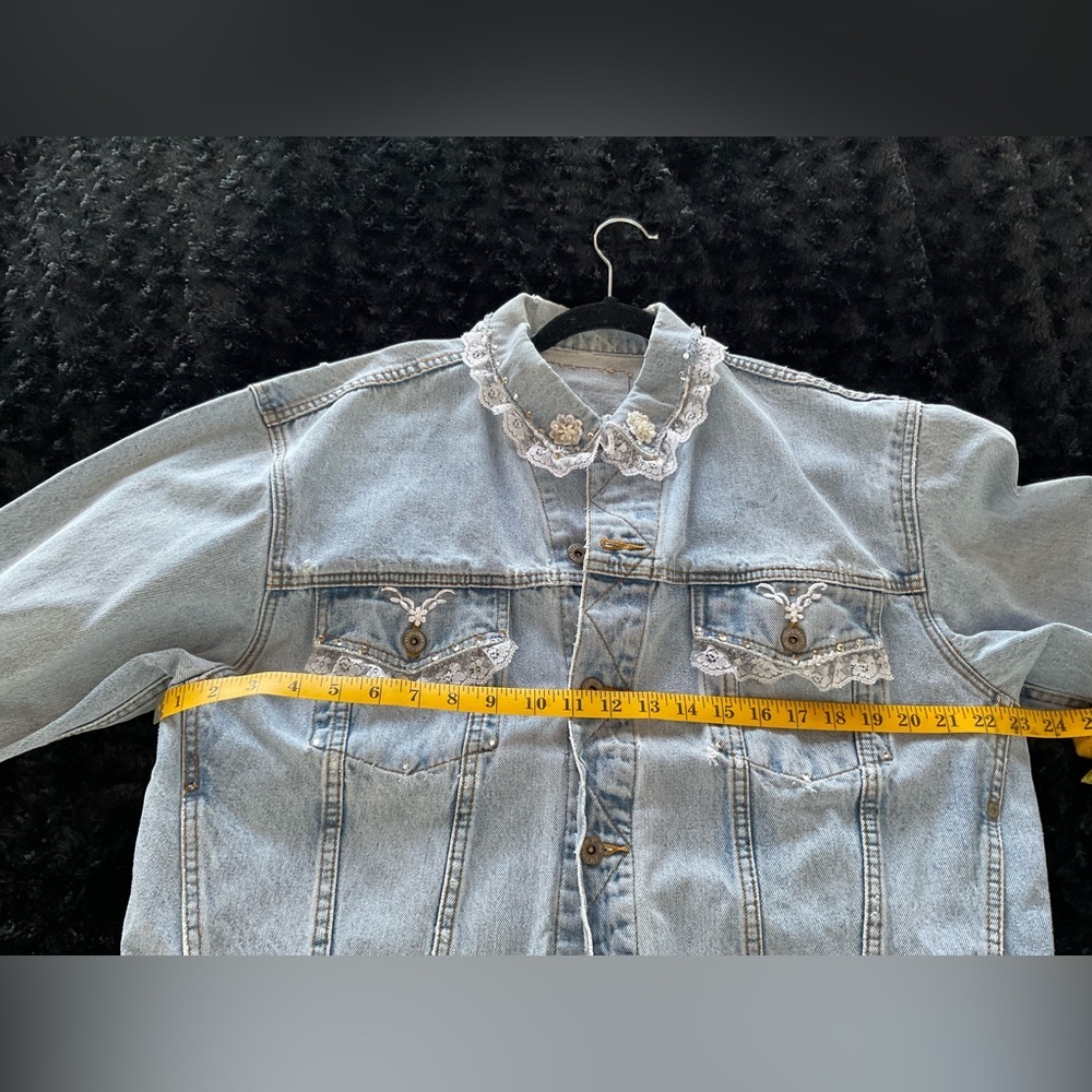 Bluenotes Embellished Lace Trim Denim Jacket | Size Large - Picture 4 of 7